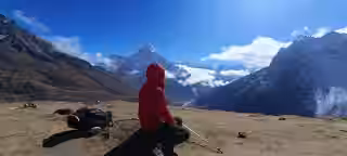 beautiful view of Mount Amadablam from Thukla pass.jpg