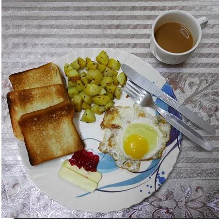 Breakfast in Manaslu Circuit Trek.jpeg