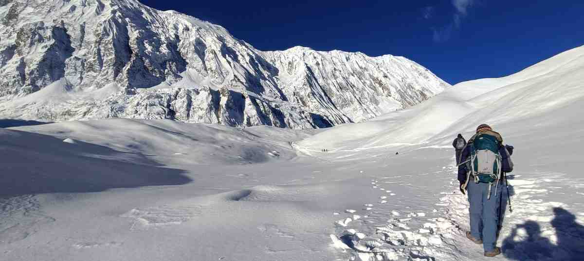 OnthewaytoGoTilicholakesidetripofAnnapurnacircuittrek2.jpg OnthewaytoGoTilicholakesidetripofAnnapurnacircuittrek2.jpg