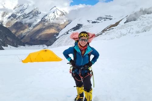 first woman in Nepal to scale Mt. Dhaulagiri