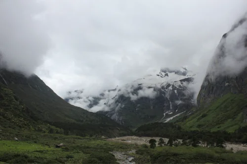 Makalu Base Camp Trek Thumbnail