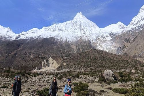tsum valley manaslu circuit trek