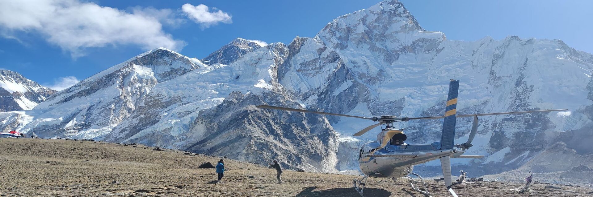 Everest helicopter tour