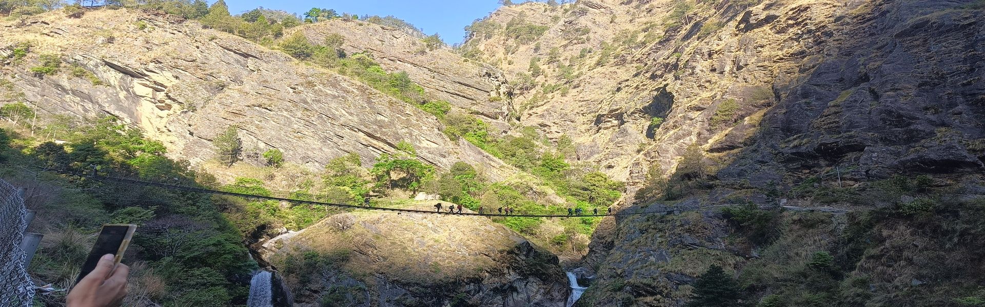Manaslu circuit tsum valley trek