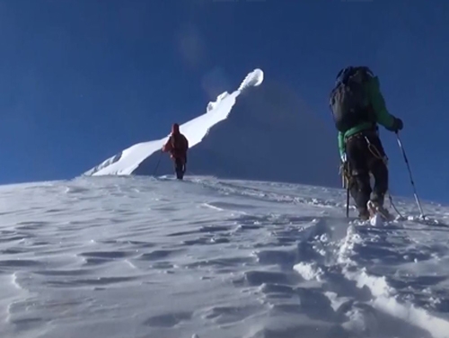 Chulu West Peak Climbing