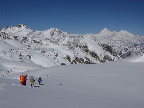 Makalu Sherpani Col Pass Trek