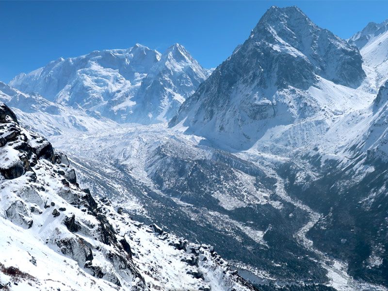 kanchenjunga peak trek cost